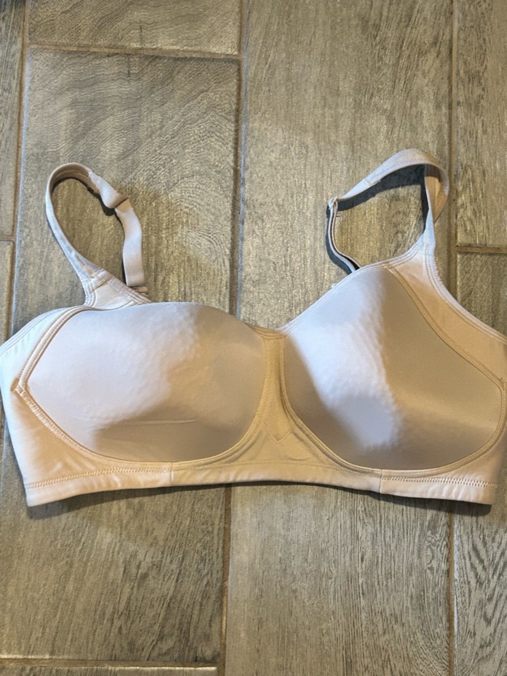 Vanity Fair Cream T-Shirt Bra with Light Padding and Adjustable Straps-38D